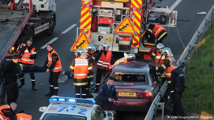 Suspected migrant smugglers lead Belgian police on fatal high-speed chase